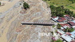 Jumlah korban jiwa akibat bencana banjir bandang dan tanah longsor yang melanda tiga provinsi di Sumatera terus bertambah (Sumber foto : Replublika.co.id)