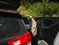 KPK Geledah Koperasi Arta Bahana Syariah di Pati, Angkut 5 Koper Barang Bukti