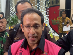 Jaksa: Nadiem Makarim Tahu Chromebook Tak Efektif untuk Daerah 3T, Pengadaan Disebut Demi Kepentingan Bisnis