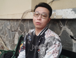 Pemeriksaan Richard Lee Dihentikan Sementara Usai Mengaku Kurang Enak Badan