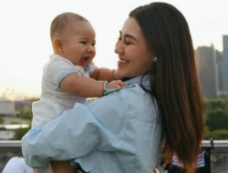Aaliyah Massaid Serius Jalani Peran Ibu, Investasi Pompa ASI Medical Grade Demi Tumbuh Kembang Arash