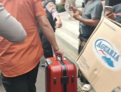 KPK Geledah Kantor dan Rumah Dinas Bupati Pati, Dua Koper dan Satu Kardus Diamankan