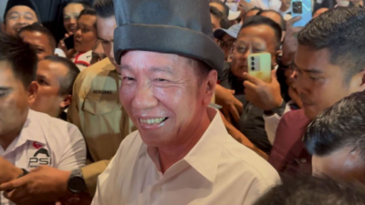 img-s-msn-com.akamaized.net