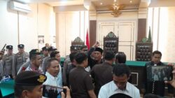 Hadir di Persidangan, Putri Gus Dur Beri Dukungan Pembebasan Dua Aktivis Pati