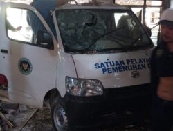 Mobil MBG Tabrak Rumah Kosong di Kayen Pati, Kerugian Ditaksir Rp 10 Juta