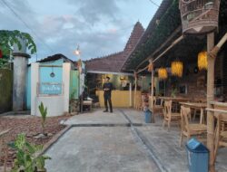 Rumah Tua di Cluwak Disulap Jadi Kedai Kopi Vintage, Nuk Inuk Usung Konsep Literasi