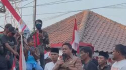 Massa AMPB Kepung DPRD Pati, Desak Paripurna UU Perampasan Aset Digelar Hari Ini