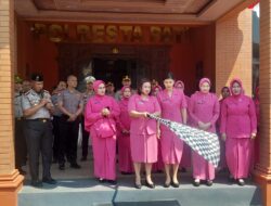 Bhayangkari Cabang Pati Salurkan 7 Tangki Air Bersih untuk Warga Terdampak Kekeringan